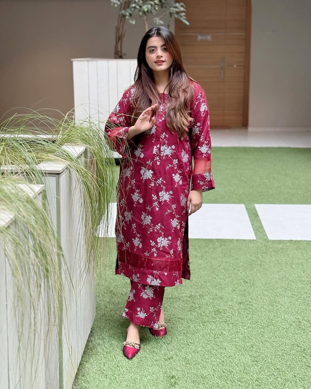 Winter Doriya  moti wali Blosom  printed Long lenth Co-ord 2p set